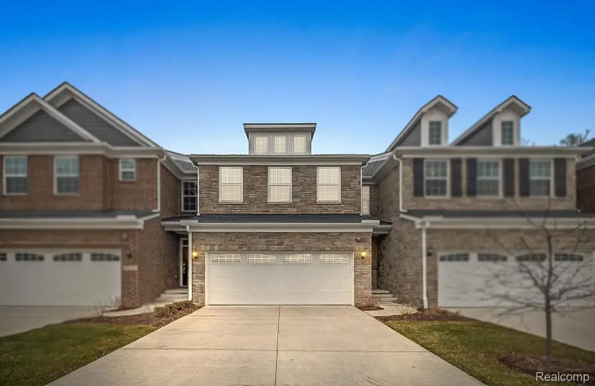 40111 Premier Drive #21, Plymouth, MI 48170 - #1