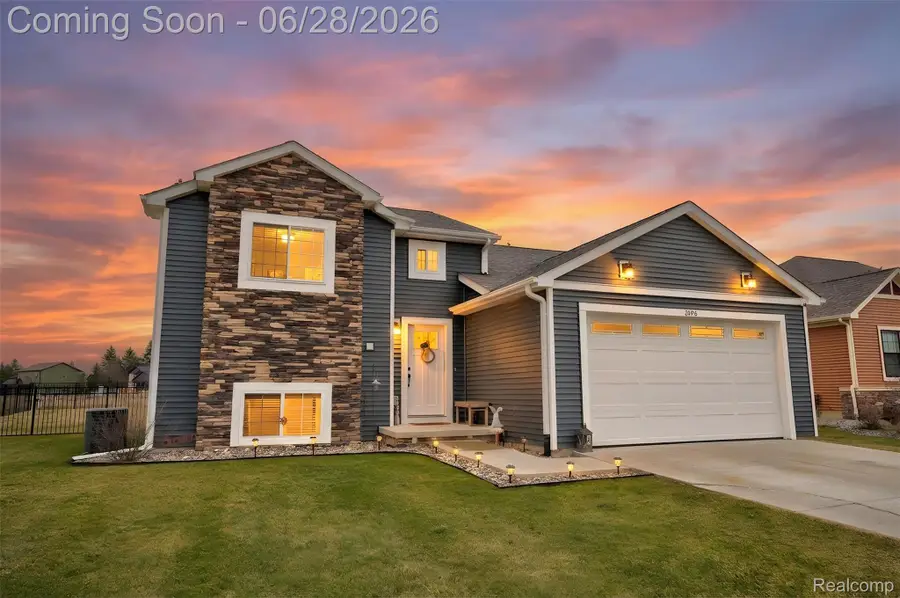 2096 Mozart Avenue, Davison, MI 48423 - #3