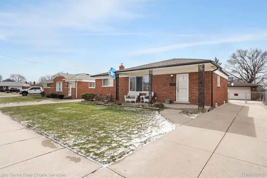 12918 Baird Avenue, Warren, MI 48088 - #2