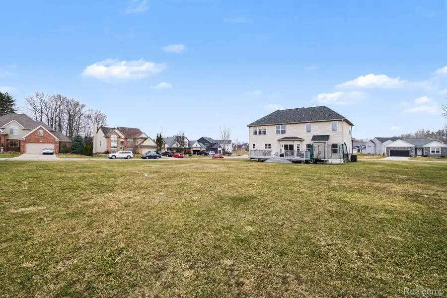 6230 Leighland Drive, Grand Blanc, MI 48439 - #3