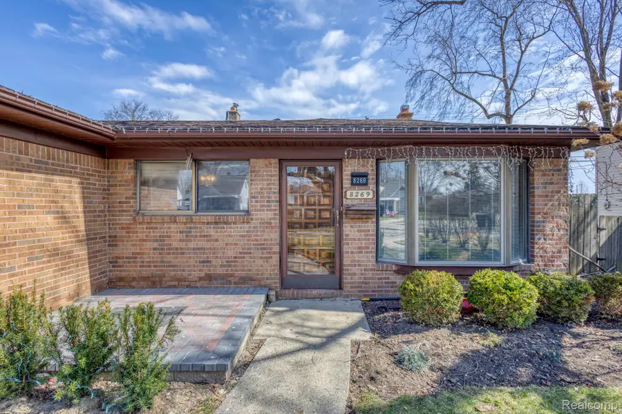 8269 Ziegler Street, Taylor, MI 48180 - #2