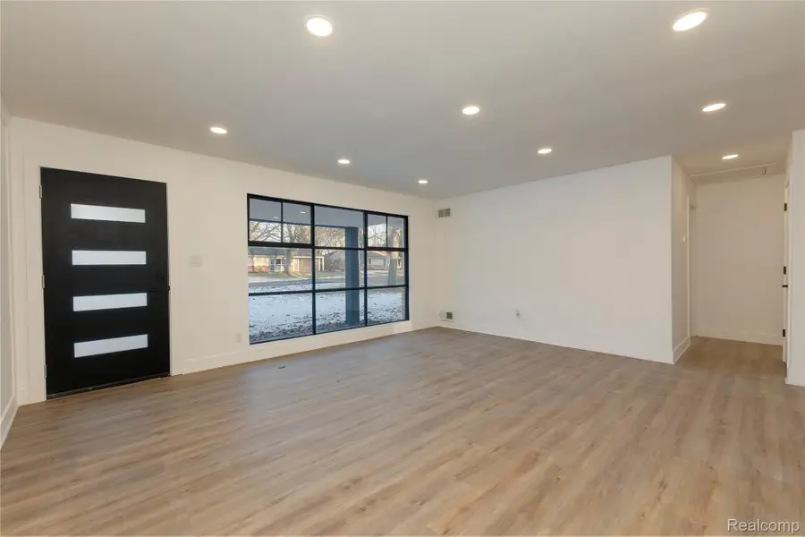 2483 Walce Drive, West Bloomfield, MI 48324 - #3