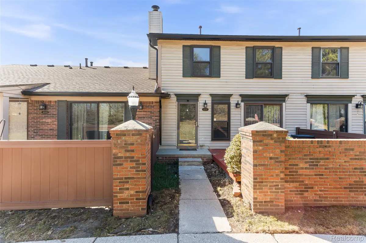41009 Southwind Drive, Canton, MI 48188 - #1