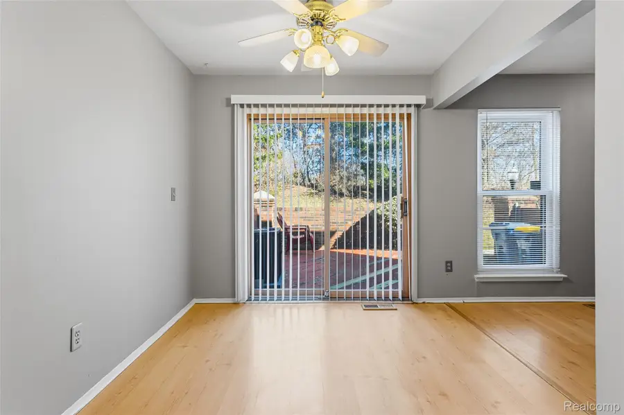 41009 Southwind Drive, Canton, MI 48188 - #3
