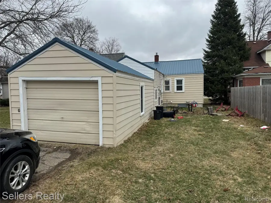 179 Bancroft Street, Imlay City, MI 48444 - #2