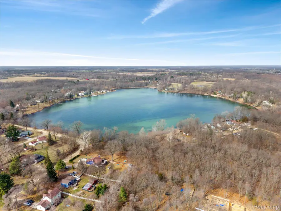 15050 Longfield Drive, Linden, MI 48451 - #2