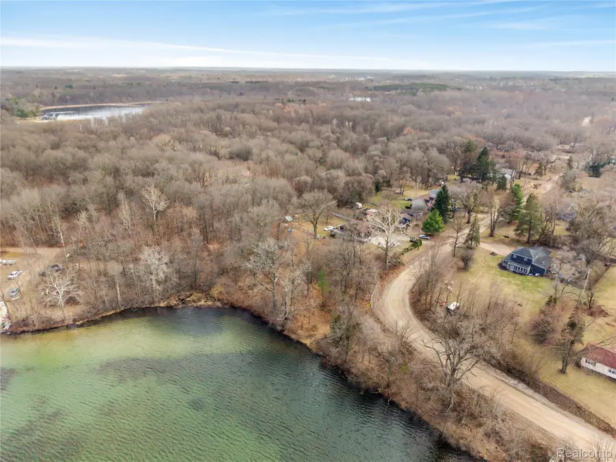 15045 Longfield Drive, Linden, MI 48451 - #2