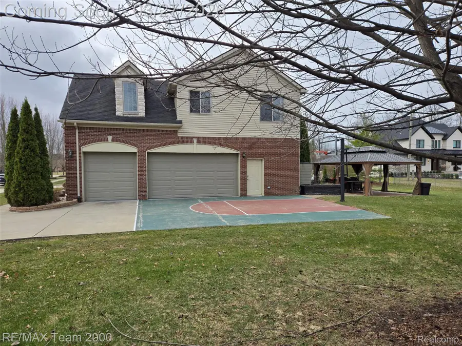 1055 Ashton Woods Drive, Canton, MI 48187 - #3