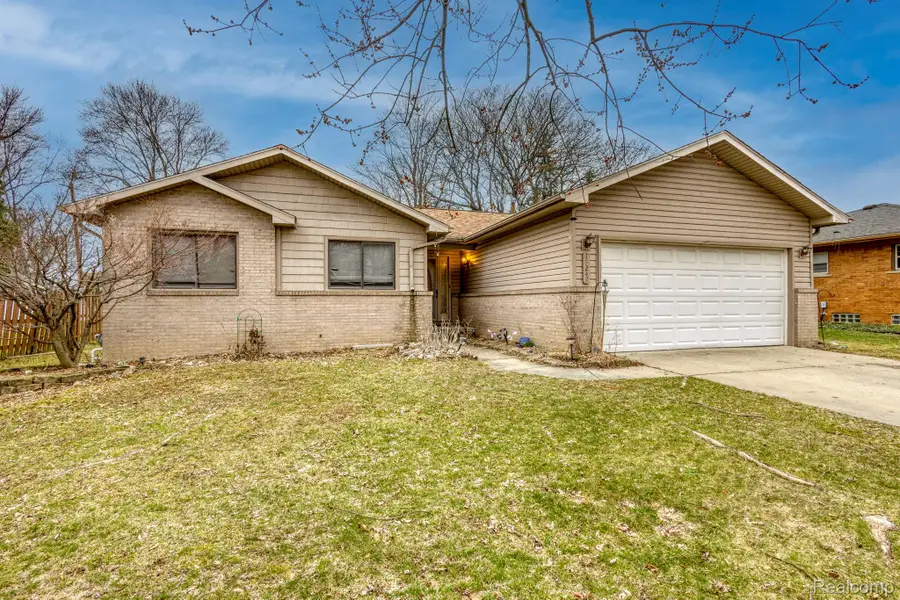 19249 Parkville Street, Livonia, MI 48152 - #2