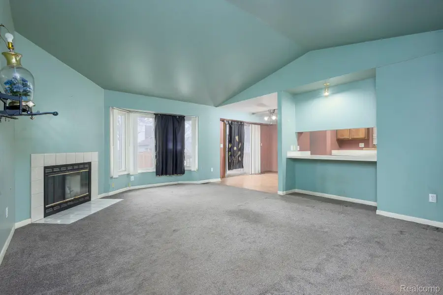 19249 Parkville Street, Livonia, MI 48152 - #3