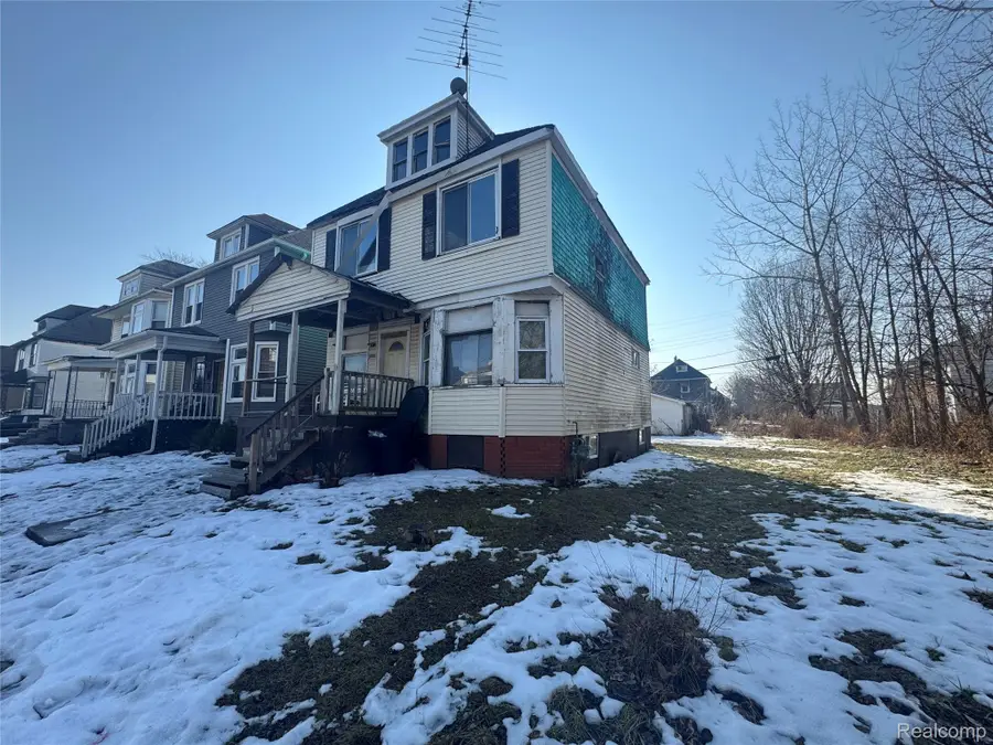 5865 Seneca Street, Detroit, MI 48213 - #3