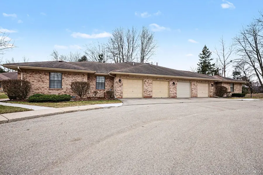 33524 Meldrum Street, New Baltimore, MI 48047 - #3