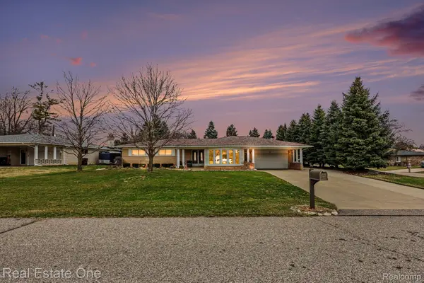 55689 Nocturne Court, ShelbyTwp, MI 48316