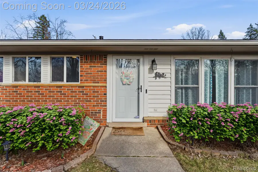 716 Joyceil Drive, Waterford, MI 48328 - #2