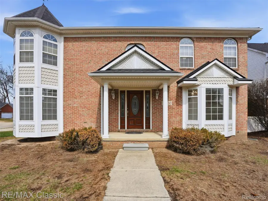 32320 Lespedeza Avenue, Garden City, MI 48135 - #2