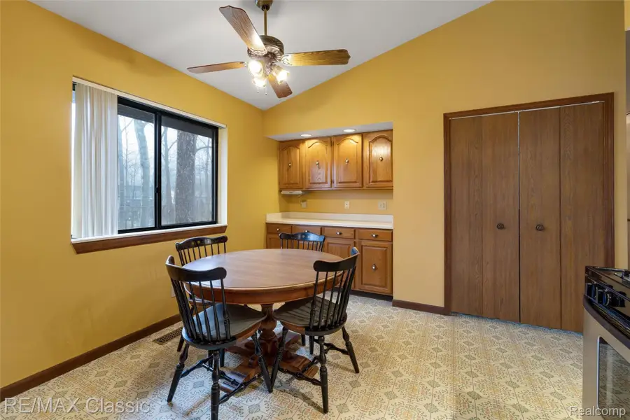 3642 Ashview Street, West Bloomfield, MI 48324 - #3