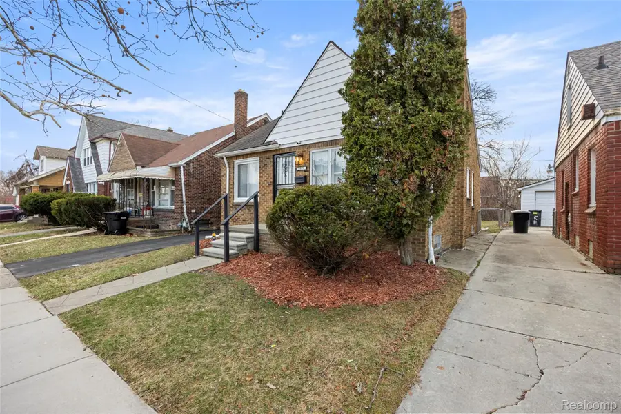 8871 Sussex Street, Detroit, MI 48228 - #3