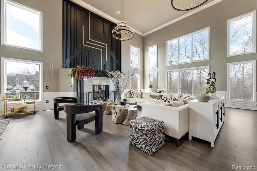 5695 N Branford Drive N, West Bloomfield, MI 48322 - #2