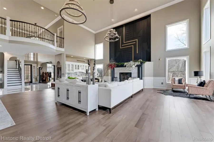 5695 N Branford Drive N, West Bloomfield, MI 48322 - #3