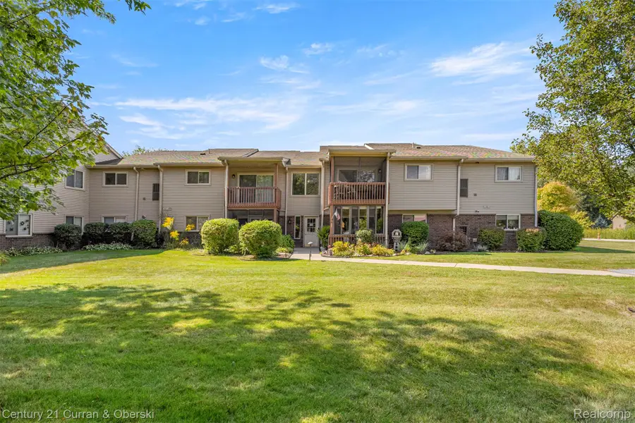 10161 Nancys Boulevard #92, Grosse Ile, MI 48138 - #2