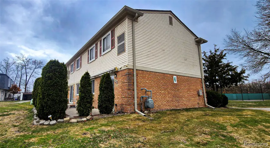 15699 Dupage Boulevard, Taylor, MI 48180 - #3