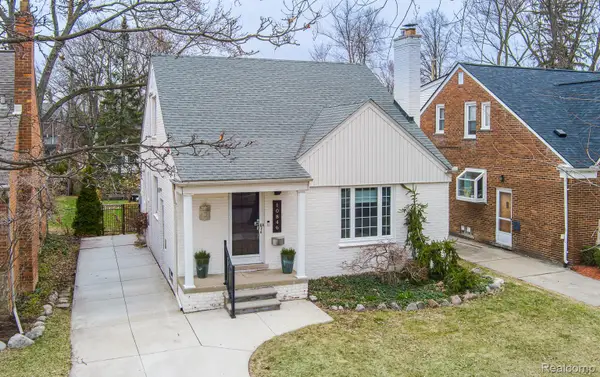 10846 Hart Avenue, HuntingtonWoods, MI 48070