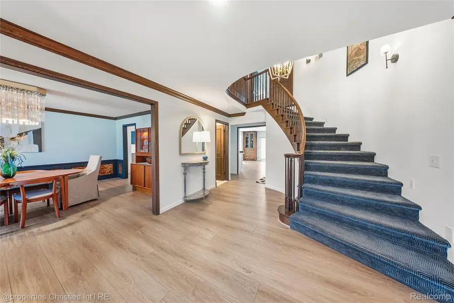 5304 High Court Way, West Bloomfield, MI 48323 - #2