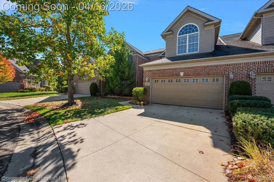 44683 Broadmoor Circle N, Northville, MI 48168 - #3