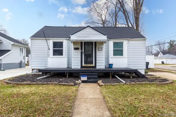 659 Gargantua Avenue, CommerceTwp, MI 48017