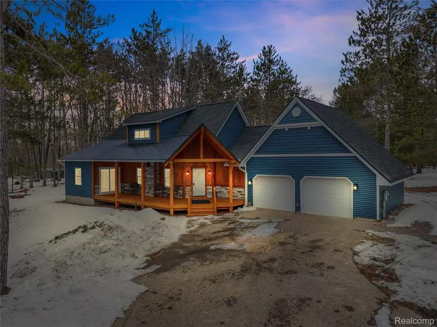 7576 W Birch Road, Roscommon, MI 48653 - #2