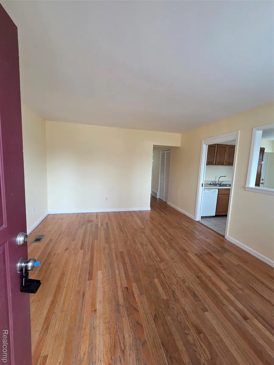 16053 Jackson Street, Taylor, MI 48180 - #2