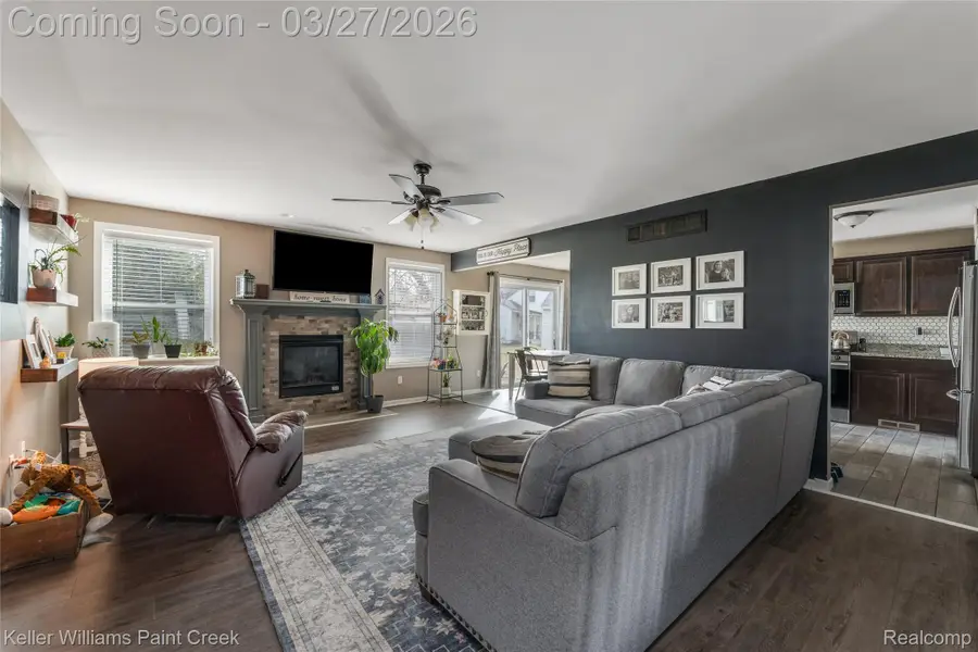 15842 Athens Avenue, Clinton Township, MI 48035 - #2