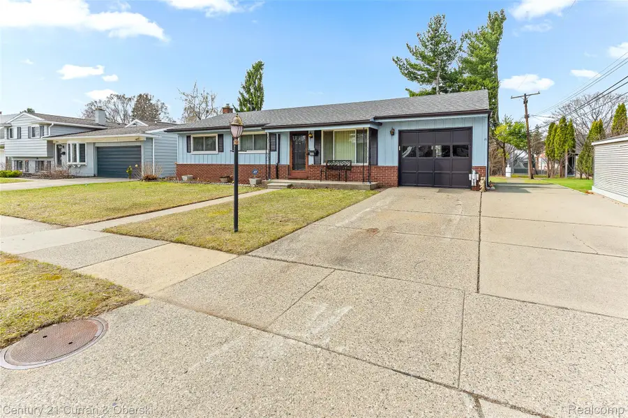 880 Virginia Street, Plymouth, MI 48170 - #2