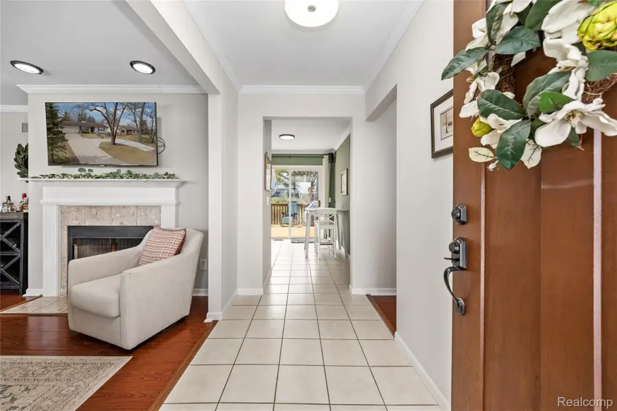 1501 Miller Road, Orion, MI 48362 - #2