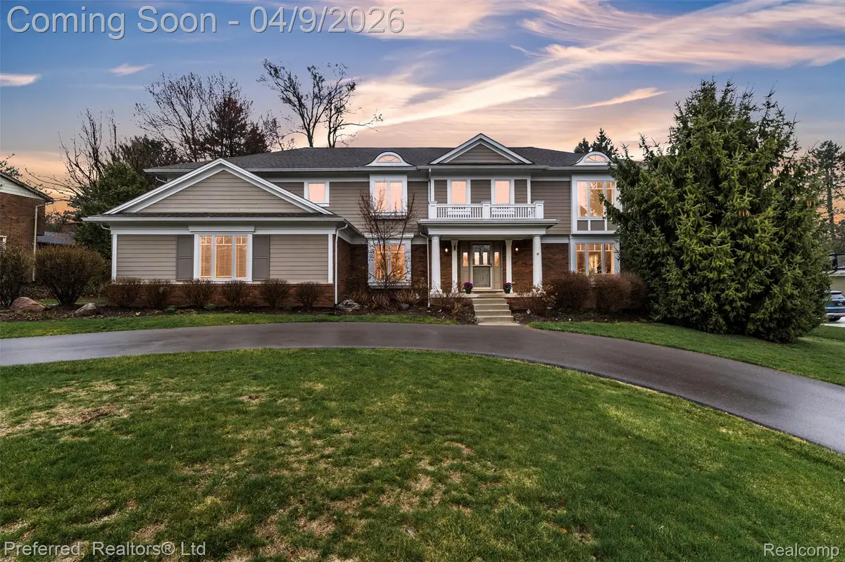 725 Woodchester Drive, Bloomfield Hills, MI 48304 - #1