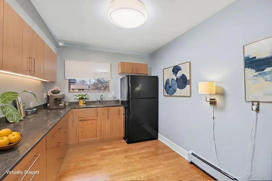 1840 Axtell Drive #7, Troy, MI 48084 - #3