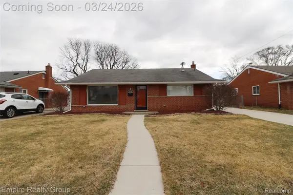 6444 Sunset Street, GardenCity, MI 48135