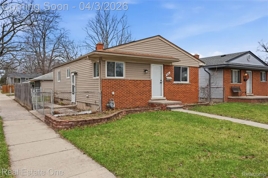 5416 Jackson Street, Dearborn Heights, MI 48125 - #2