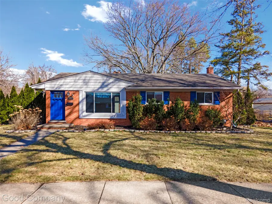 31548 Fairfax Street, Livonia, MI 48152 - #3