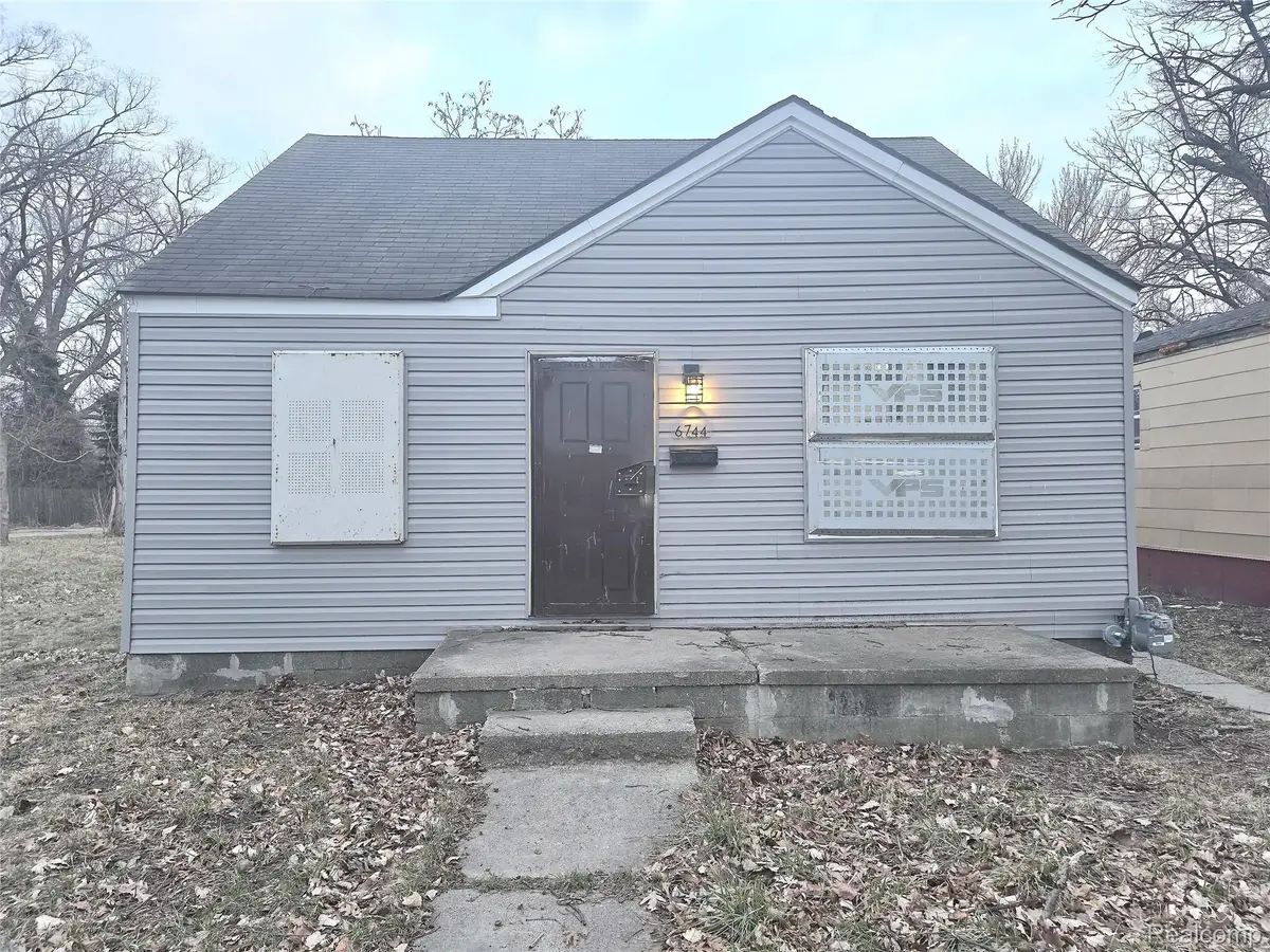 6744 Brimson Street, Hamtramck, MI 48212 - #1