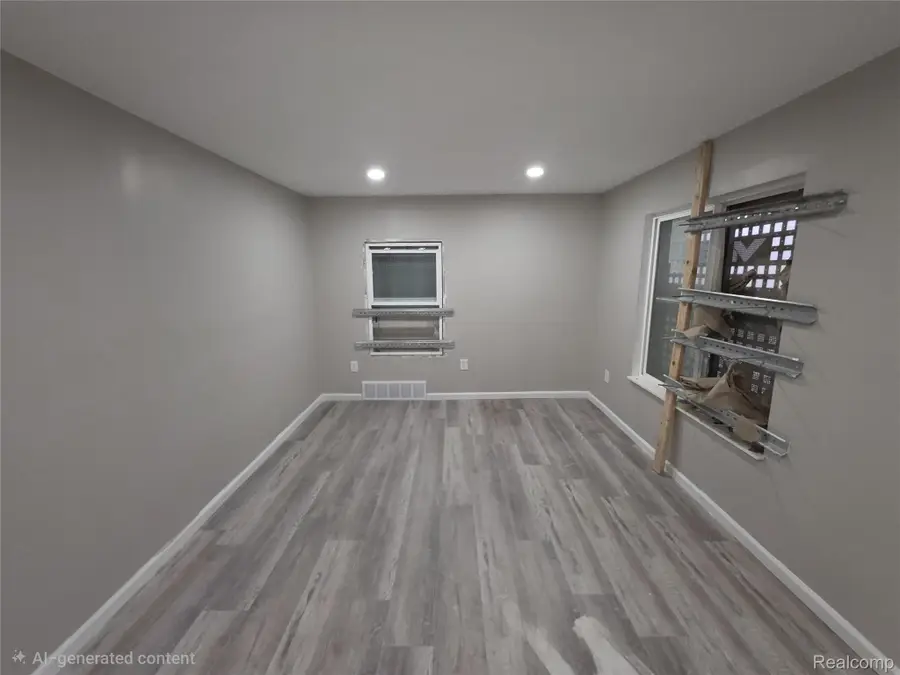 6744 Brimson Street, Hamtramck, MI 48212 - #3