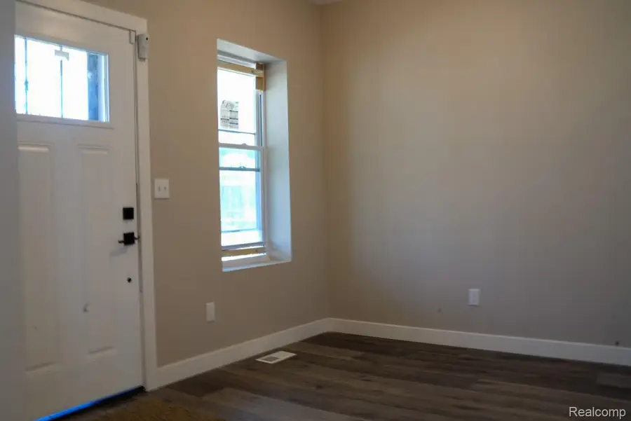 2463 Townsend Street, Detroit, MI 48214 - #2