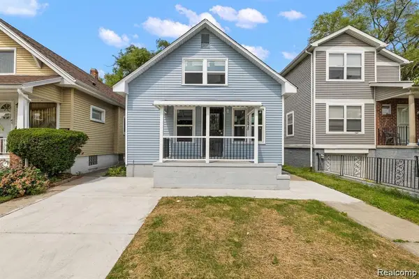 15875 Holmur Street, Detroit, MI 48238