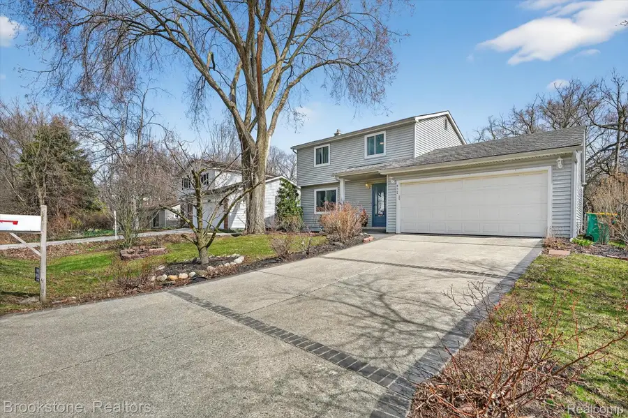 472 Westlawn Street, Ypsilanti, MI 48197 - #2