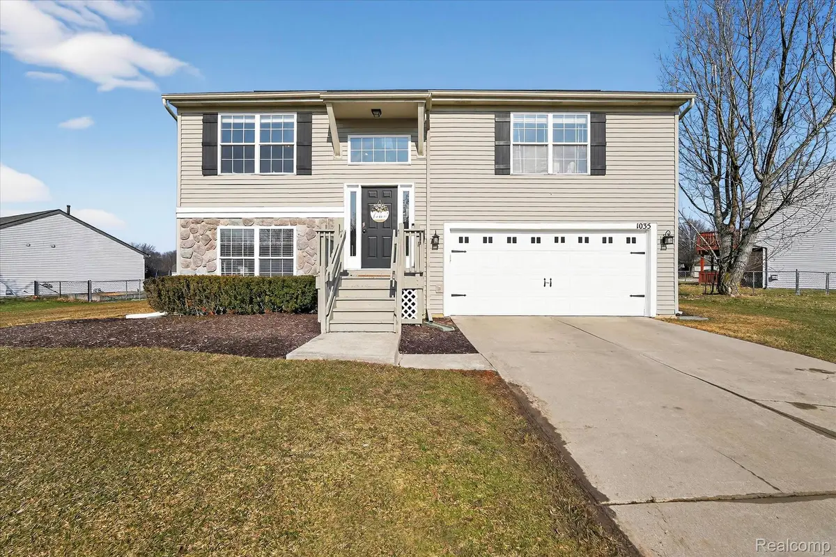 1035 Parkview Street, Fenton, MI 48430 - #1