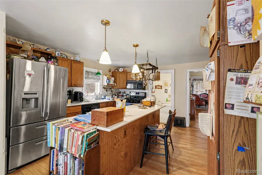 609 Main Street, Fenton, MI 48430 - #2