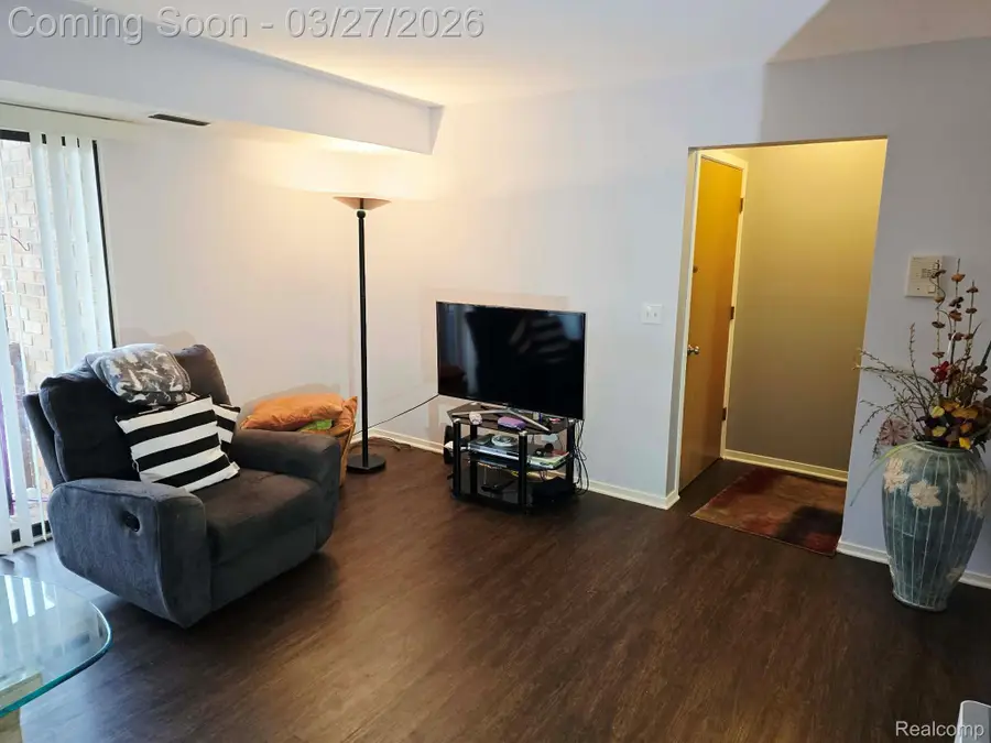 29564 Clarita Street, Livonia, MI 48152 - #3