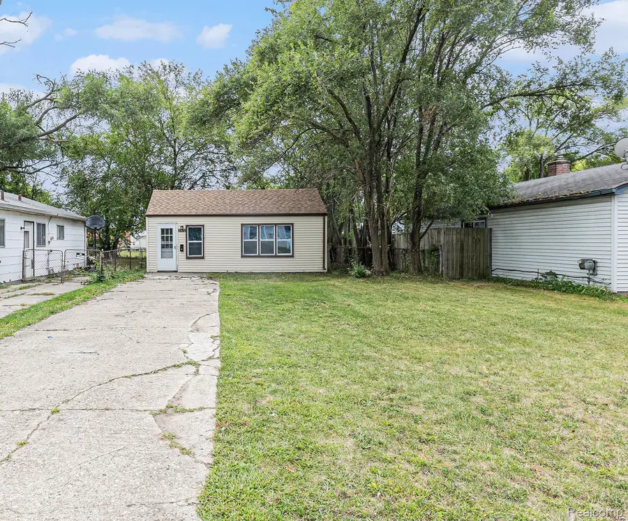 11472 Cadillac Avenue, Warren, MI 48089 - #2