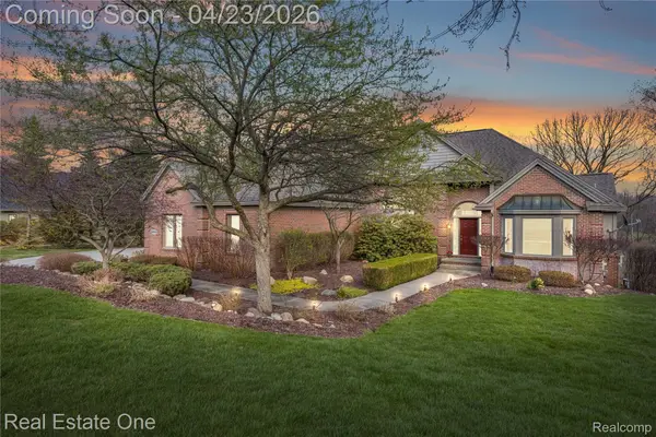 8183 Caribou Lake Lane, Clarkston, MI 48346