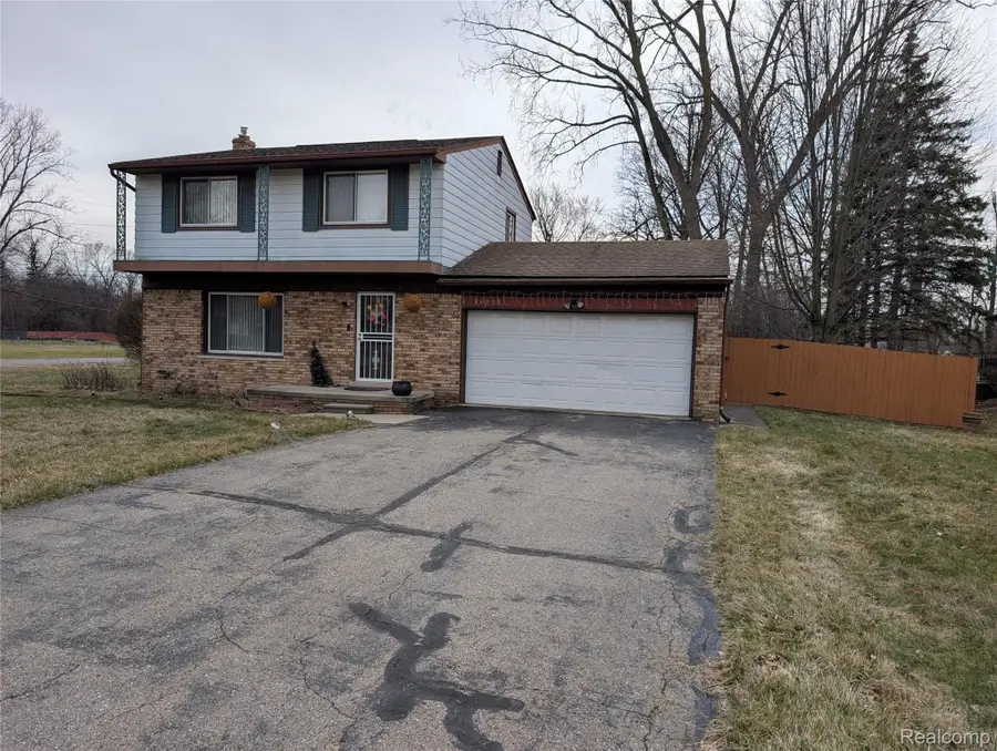 16931 Edwards Avenue, Southfield, MI 48076 - #2